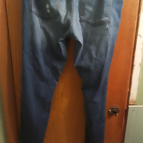 Trendy Distressed Blue Skinny Jeans Judy Blue Los Angeles Size 2XL X 29" Inseam - Picture 2 of 16